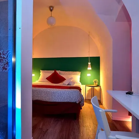 Old Town Guest house 3*